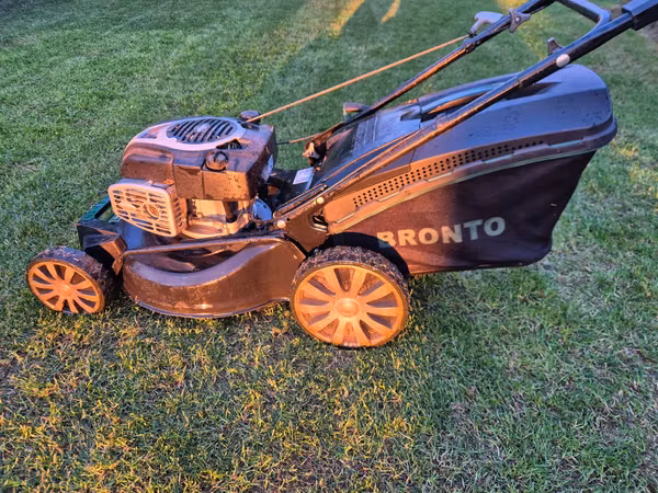 Газонокосилка Bronto B-Mow 51 см