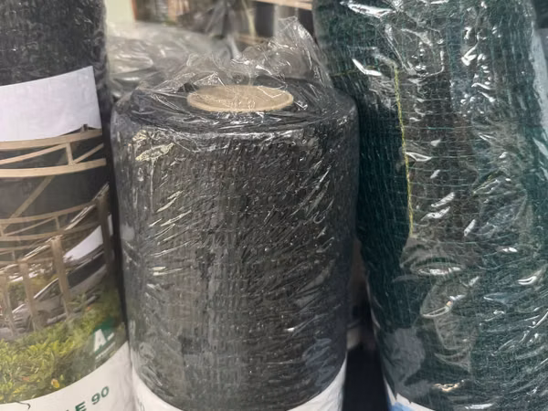 Plasa de umbrire, geotextil, plasa antipasari