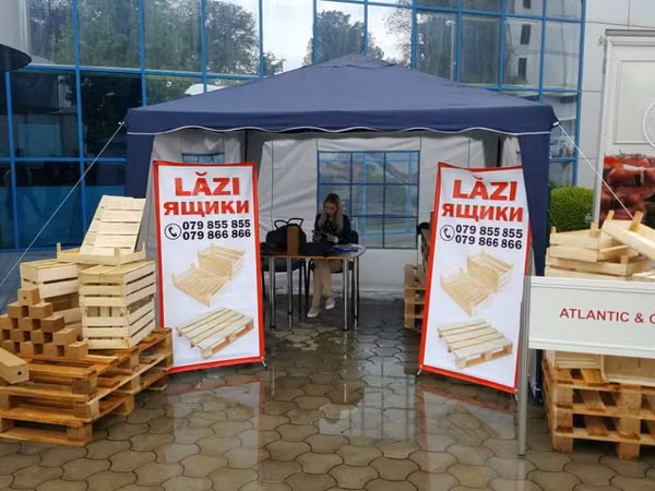 Ящики/ Lăzi din lemn
