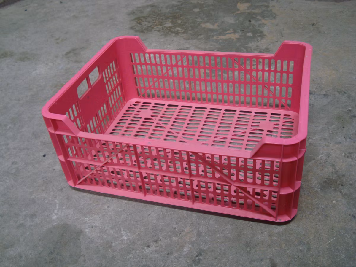 Lazi din plastic pentru export 19 lei buc /cirese, caise ,prune,struguri/
