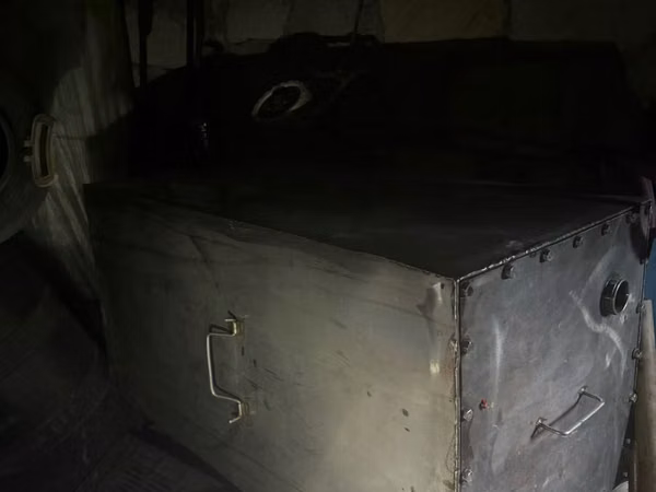 Vând butoaie de inox