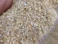 Продаю арпа жем ячмень дроблённый в мешках отруби кебек с погруской и — фото 2