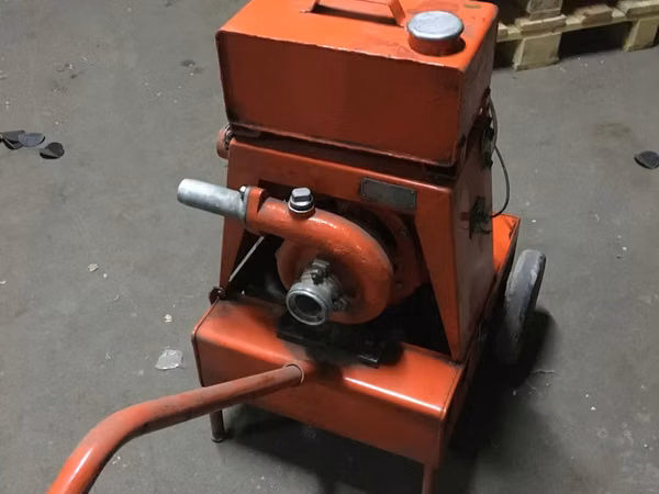 Мото помпа АКМ-4 с генератором на 12V