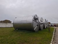 Cisterne цистерны.20.25.50 tone emal inox metal cu transportare — الصورة 2