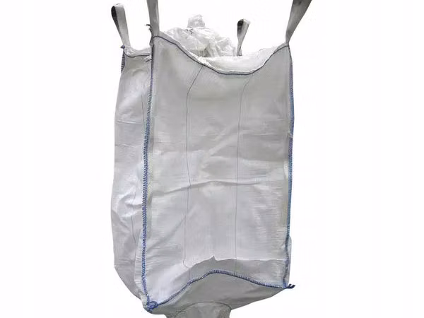 Vindem saci tip big-bag 1*1*2m, cu 2 și cu 4 torți. Продаём биг-бэги 1*1*2м, 2-х и 4-х стропные.