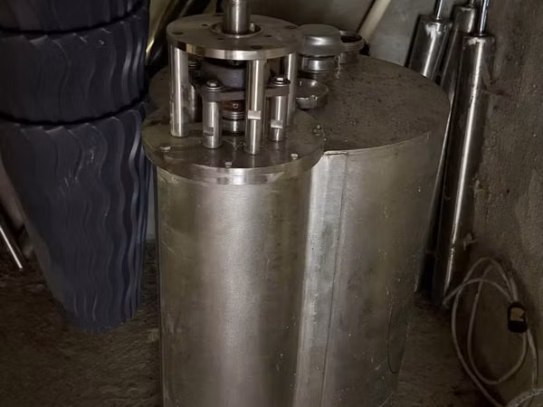 zdrobitor fructe cu șnec inox