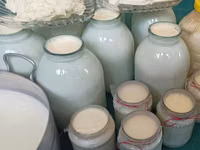 1 ltr --1 m 50 qəpik ( Süd ) 3 kq balon --4 m 50 qəpik (qatiq) 600 qr — foto 6