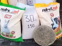 Vind korm pentru - pui; kurkani; rațe; boboci!! — Foto 2