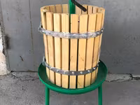 Producție specializată pentru recoltarea și producere a strugurilor ! — foto 2