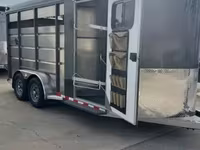 Maverick Trailers Standard Steel Horse Trailer — Foto 4