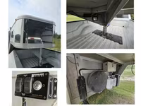 2006 Cimarron Trailers Prestige Gooseneck Horse Trailer — foto 4