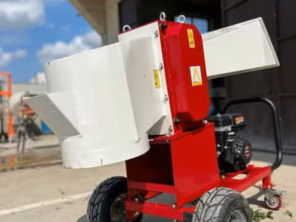 Arenda Tocator Crengi! Grosime creanga 80cm/60cm!