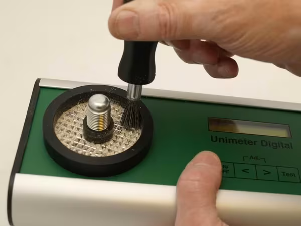 Unimeter digital - Umidometru etalon cu moară pentru 32 cereale - Made in Finland
